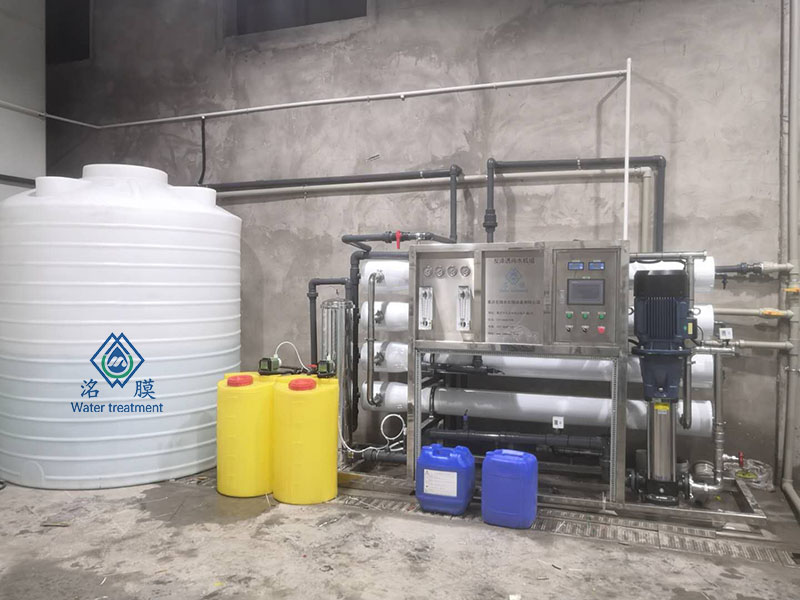 反滲透設(shè)備